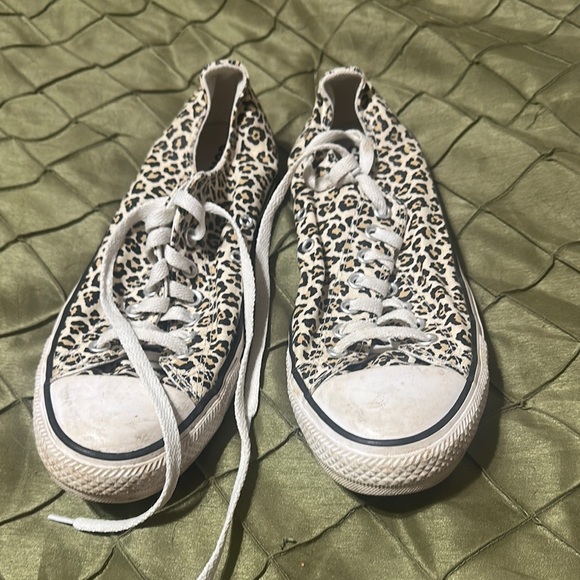 Converse Leopard Print Canvas Sneakers - Picture 1 of 4